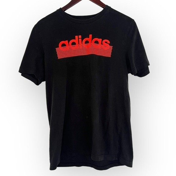 Adidas | Fruit of the Loom | Gildan Men’s Graphic Tee Size Medium - Picture 9 of 10